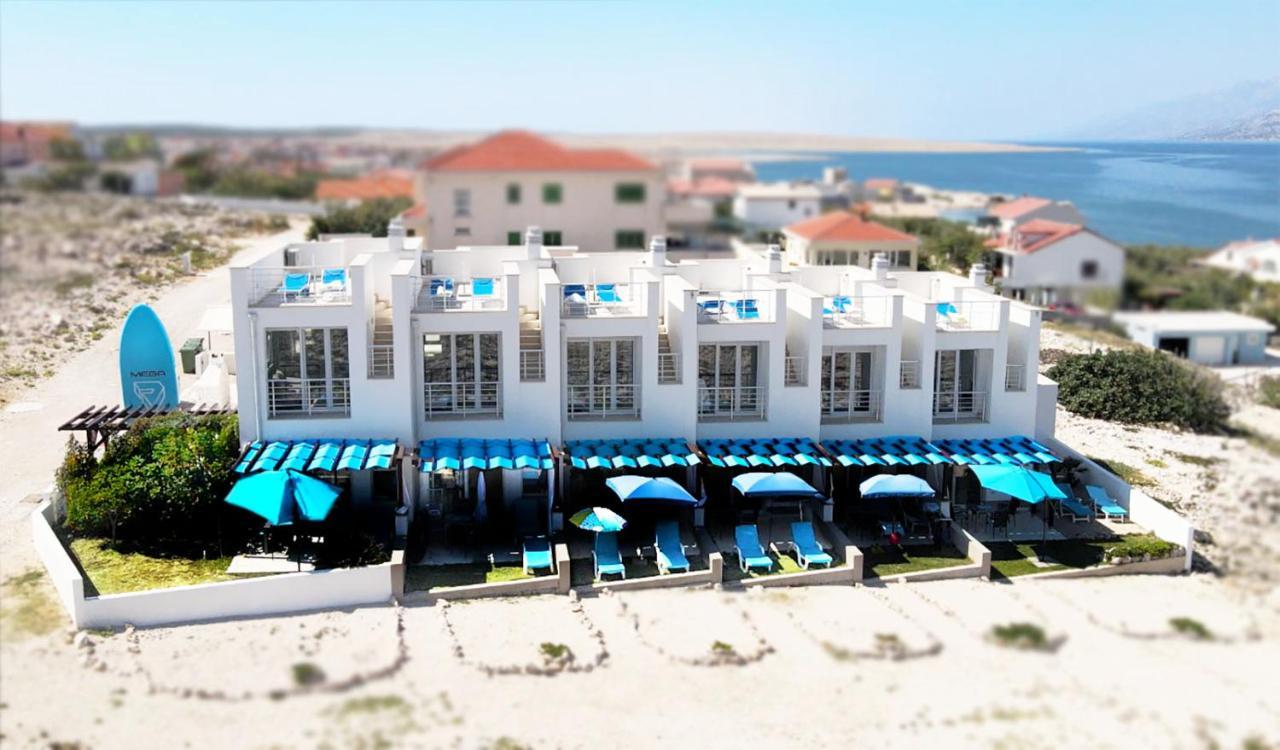 Atrium Blue * Razanac